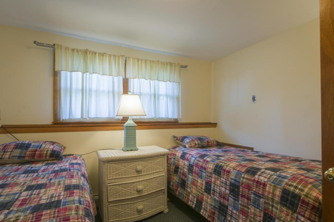 24 Captain Wing Road East Sandwich - - Cape Cod Exterior photo